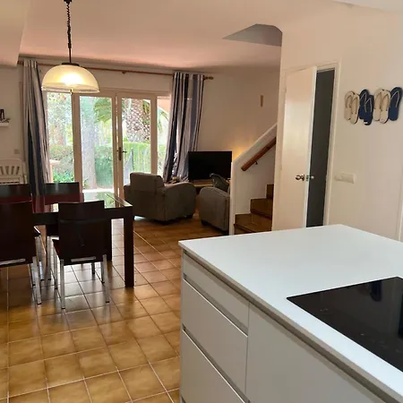 304 - Casa Farena 4 Holiday home *